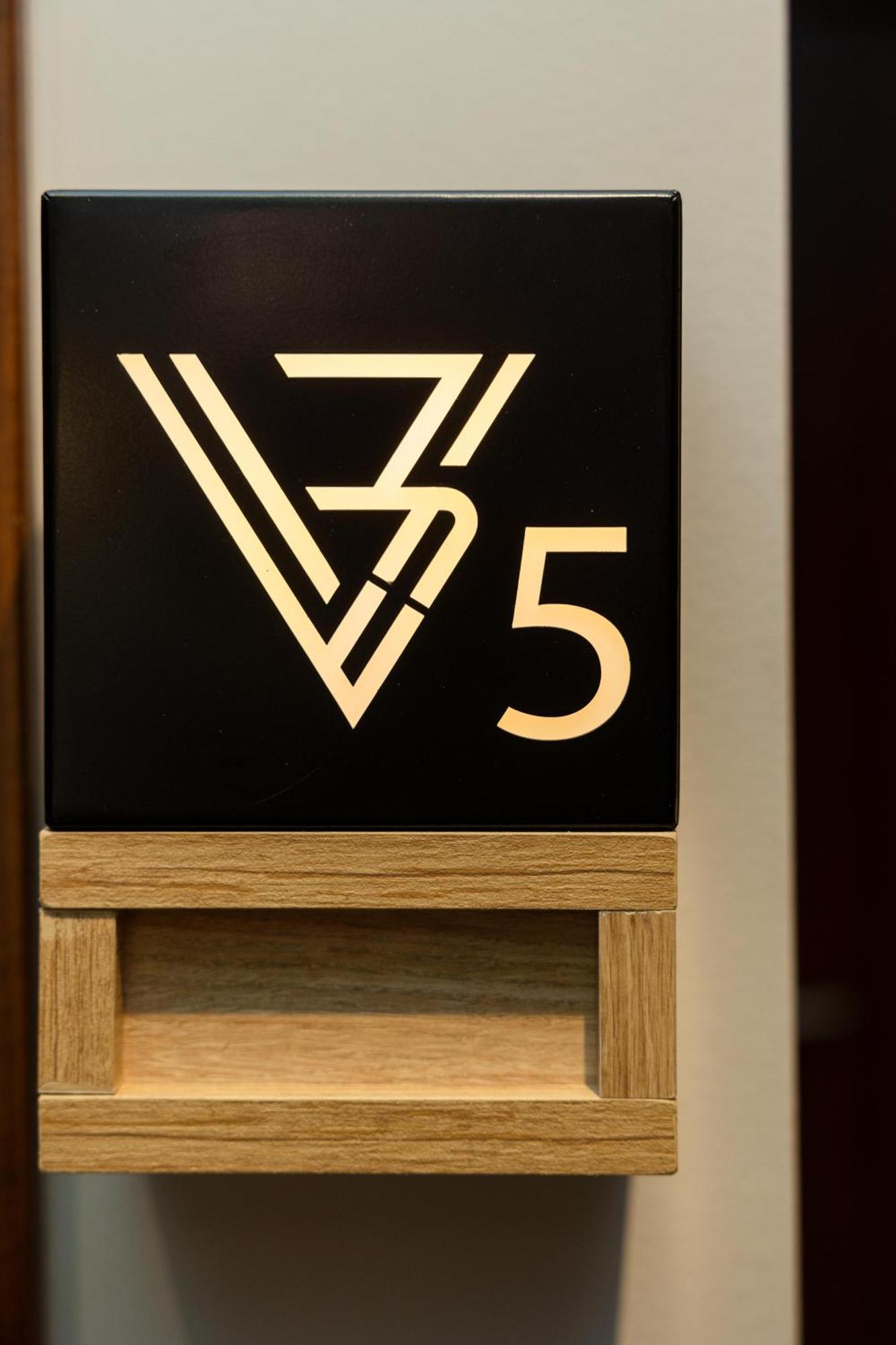 Valaoritou 3 Luxury Rooms テッサロニキ エクステリア 写真