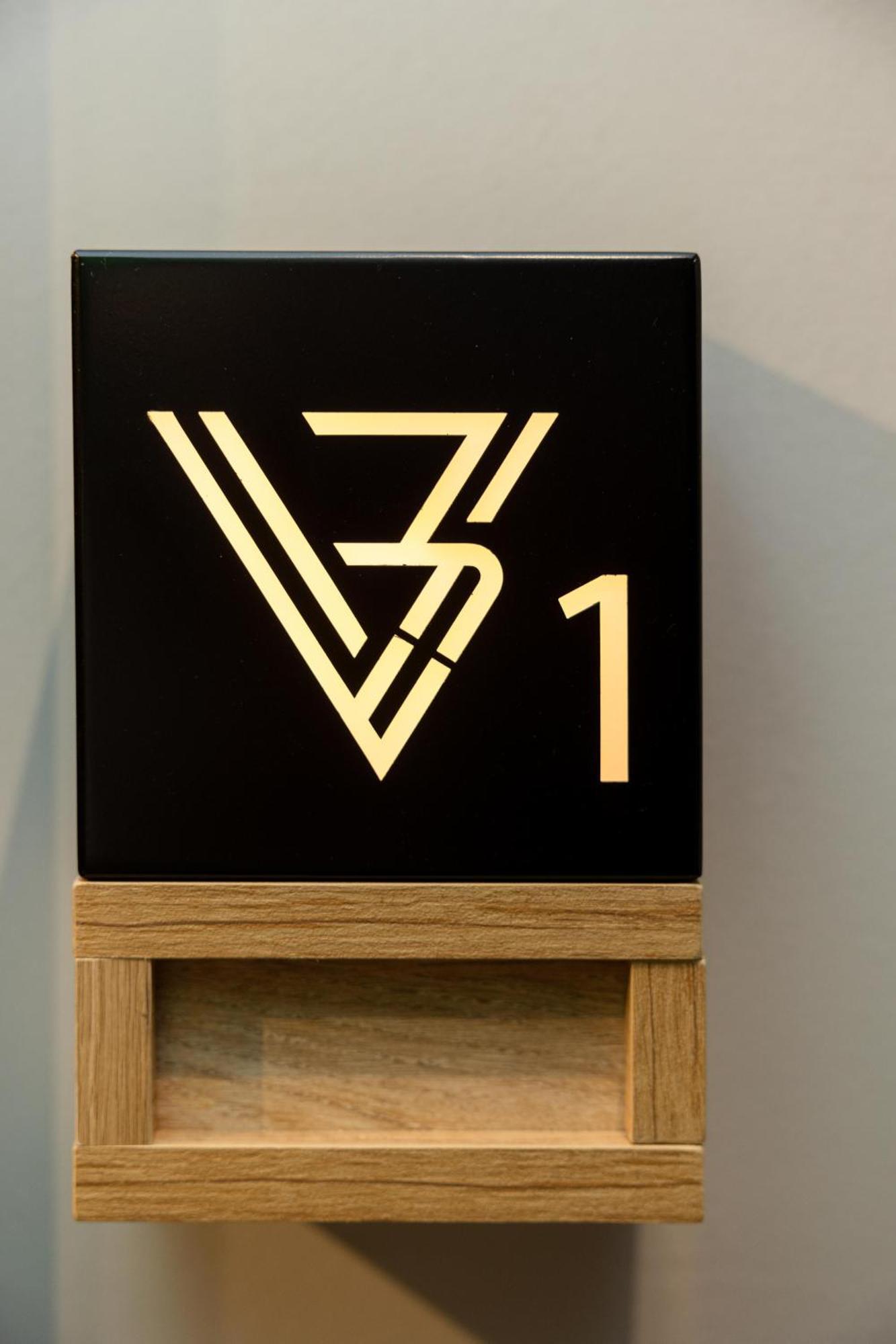 Valaoritou 3 Luxury Rooms テッサロニキ エクステリア 写真