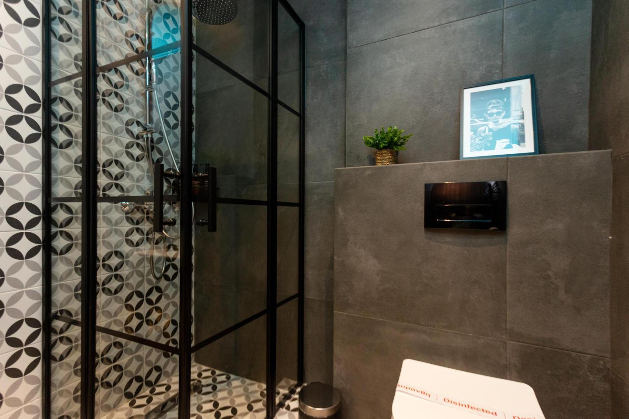 Valaoritou 3 Luxury Rooms テッサロニキ エクステリア 写真